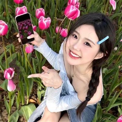 卿何薄命 封面